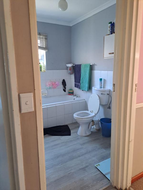 To Let 3 Bedroom Property for Rent in Vredekloof Heights Western Cape